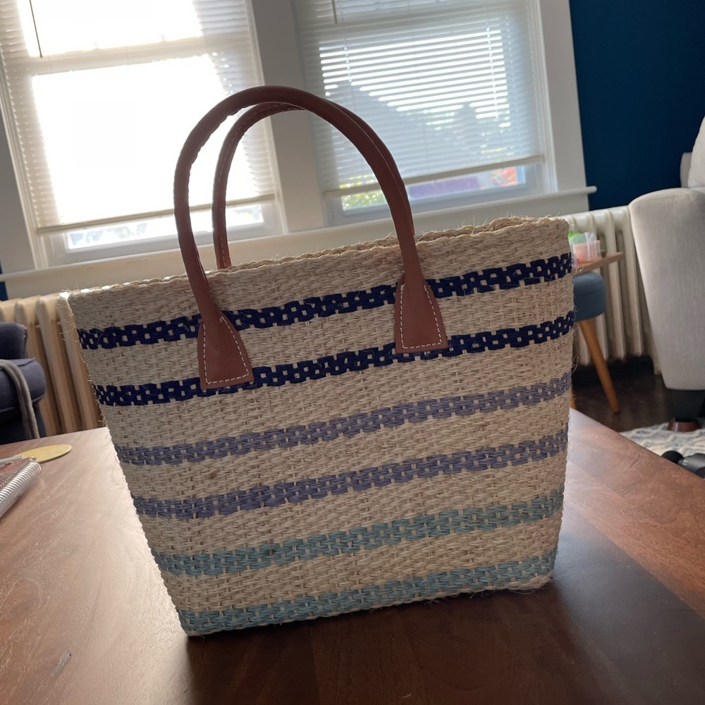 Bujibaja raffia bag with leather handles